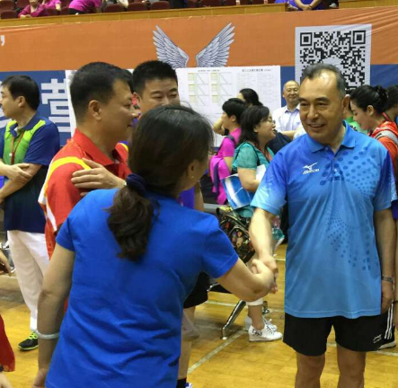 图片2国土资源部副部长、国家测绘地理信息局局长库热西亲切接见河南局选手.png
