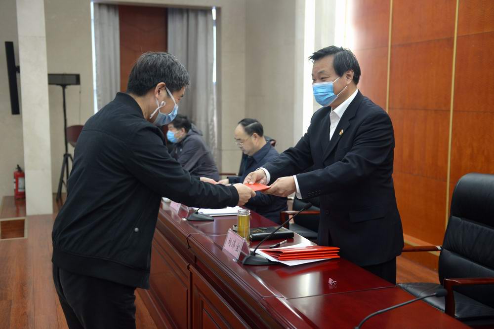局属单位递交2020年度全面从严治党工作目标责任书.JPG