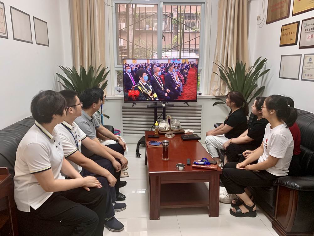 金地公司党支部1.jpg