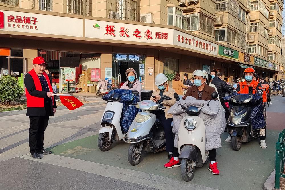 指挥交通.jpg